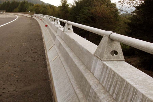 Technical specification of concrete barrier